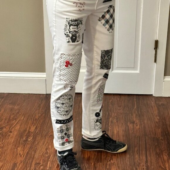 Democracy White Jeans Sz 6 Upcycled OOAK Mixed Media Boho Style Patchwork Pants - Picture 9 of 9
